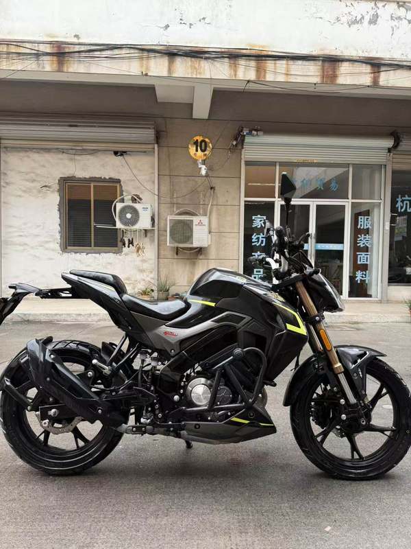 二手贝纳利小迅龙 BN150S