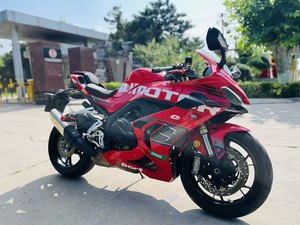 二手QJMOTOR赛800