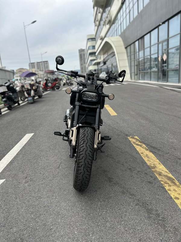 二手QJMOTOR闪600