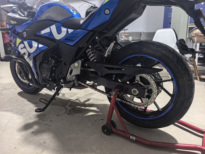二手豪爵铃木GSX250R