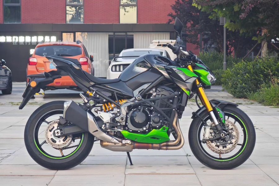 二手川崎Z900