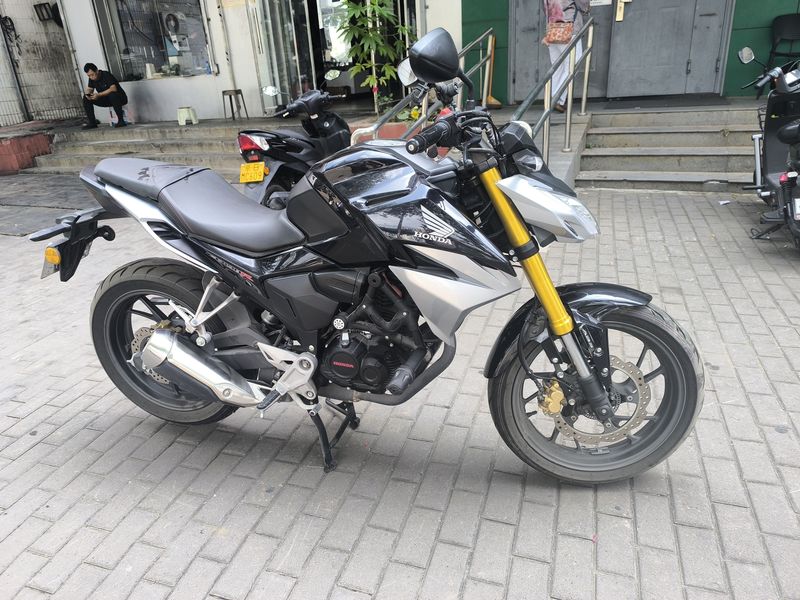 二手五羊本田CB190R 暴锋眼