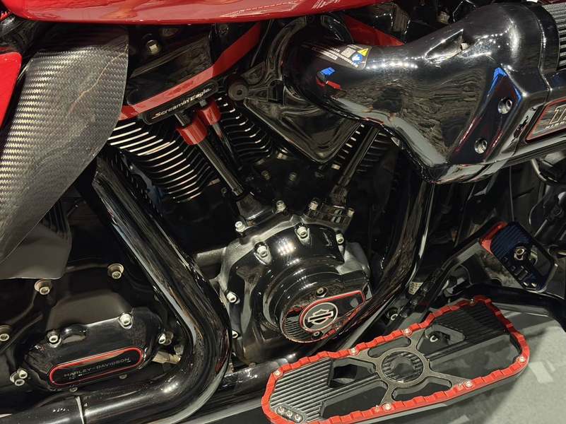 二手哈雷戴维森公路滑翔 Road Glide