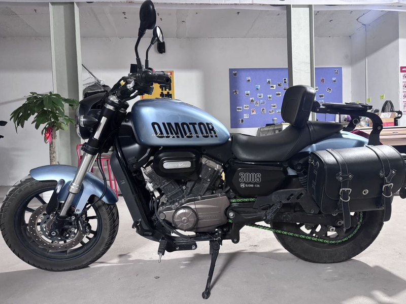二手QJMOTOR闪300