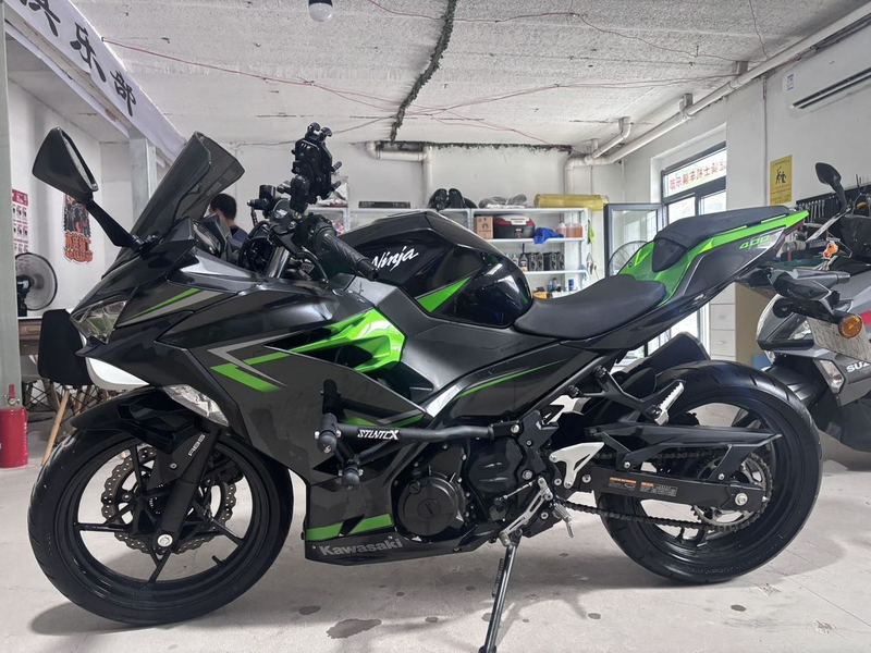 二手川崎Ninja 400
