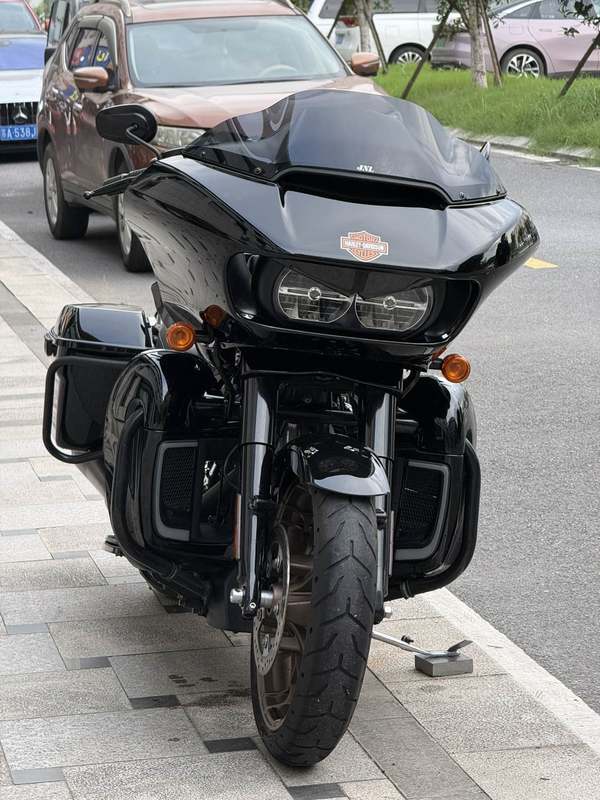 二手哈雷戴维森公路滑翔 Road Glide