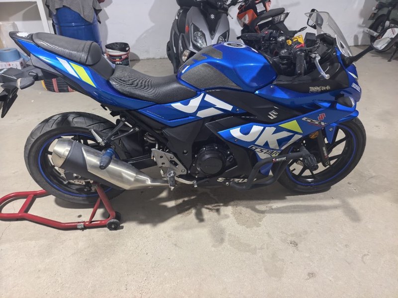 二手豪爵铃木GSX250R