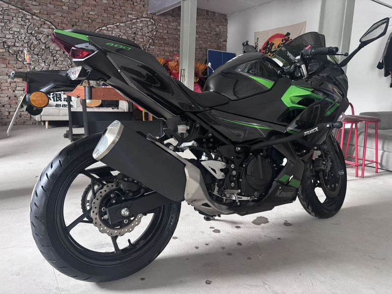 二手川崎Ninja 400