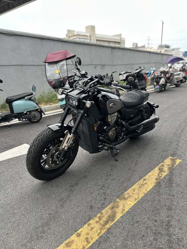 二手QJMOTOR闪600