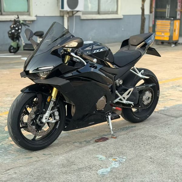 二手张雪机车500RR