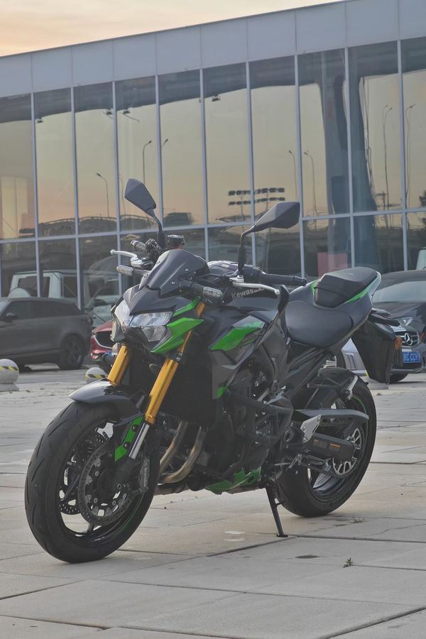 二手川崎Z900