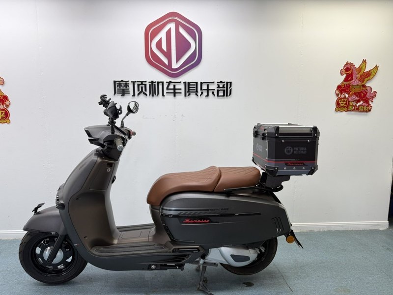 二手维多利亚Sixties 250Si