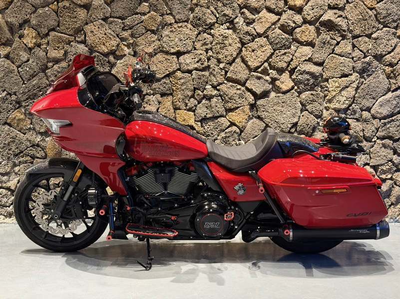 二手哈雷戴维森公路滑翔 Road Glide