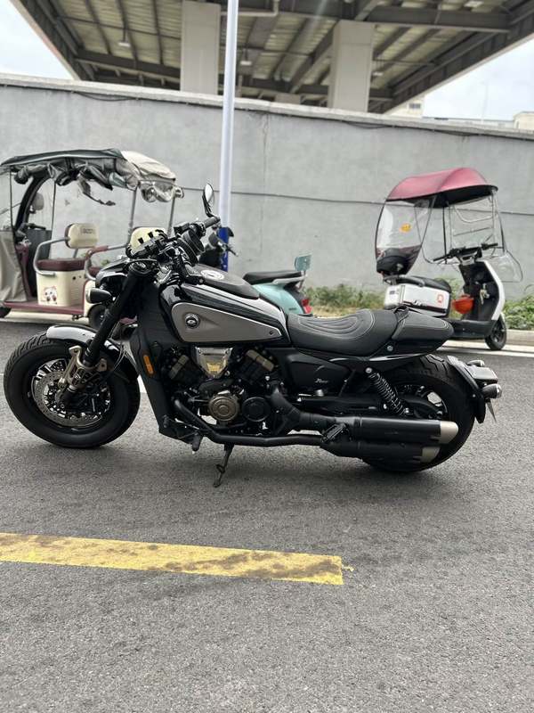 二手QJMOTOR闪600