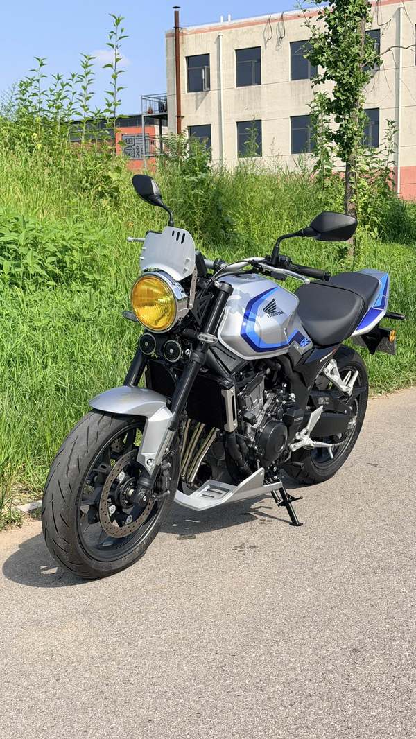 二手本田CB500 Super Four