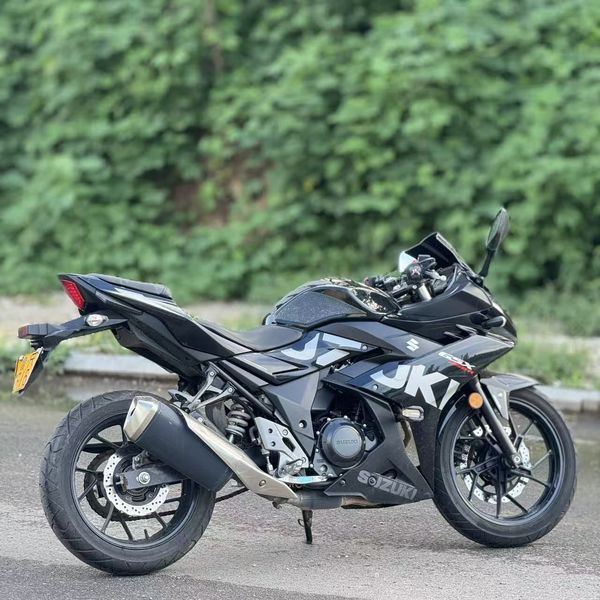 二手豪爵铃木GSX250R