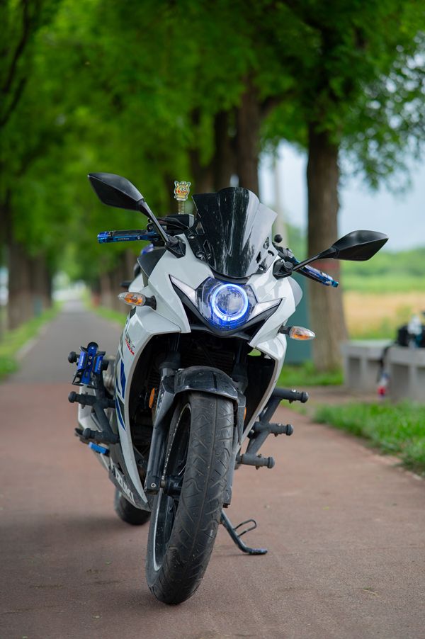 二手豪爵铃木GSX250R