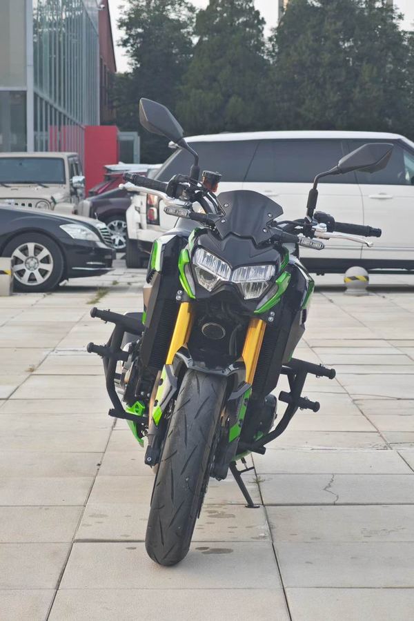 二手川崎Z900