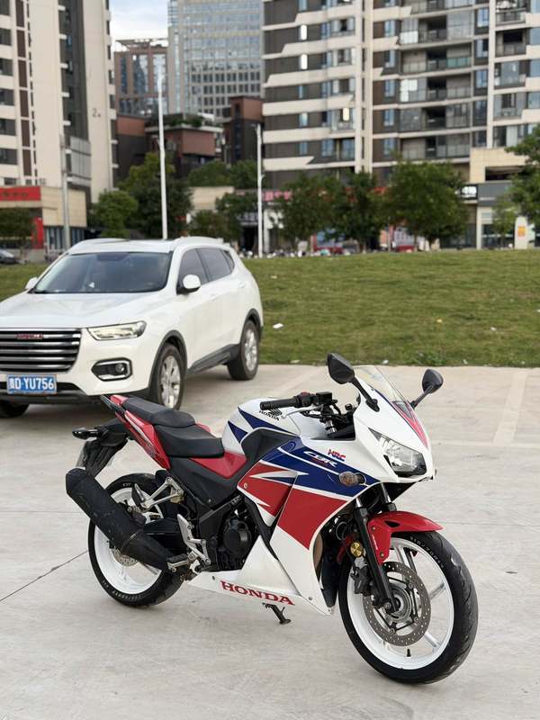 二手本田CBR300R