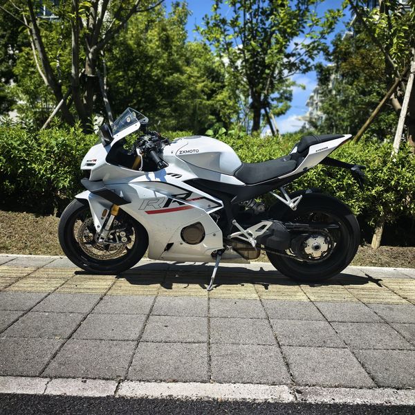 二手张雪机车500RR