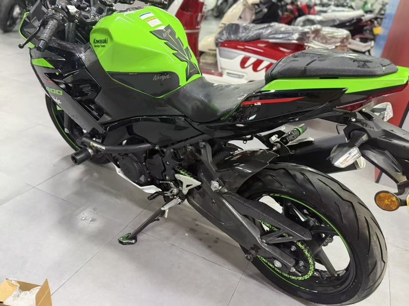 二手川崎Ninja 400