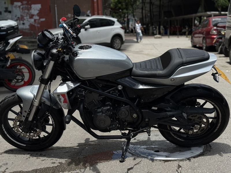 二手哈雷戴维森X 350