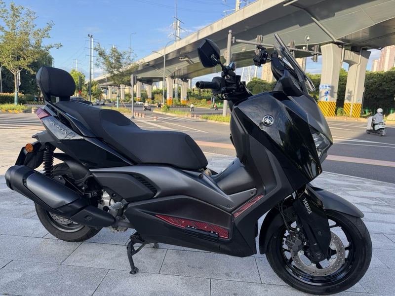 二手雅马哈XMAX