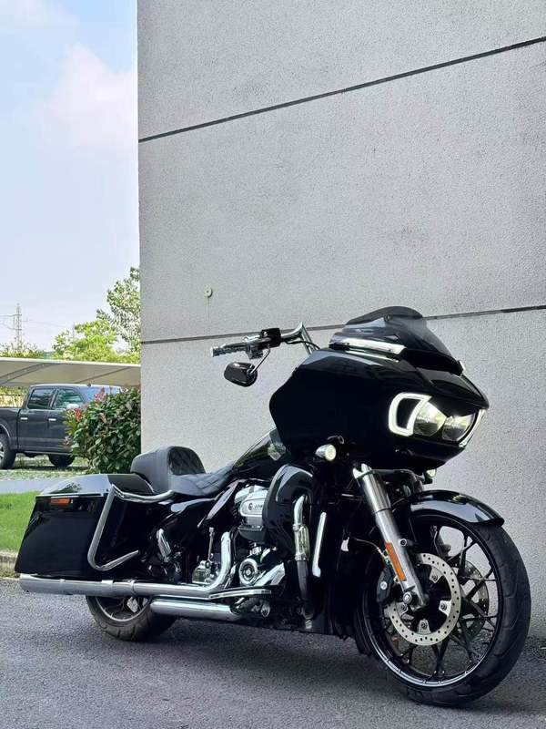 二手哈雷戴维森公路滑翔 Road Glide