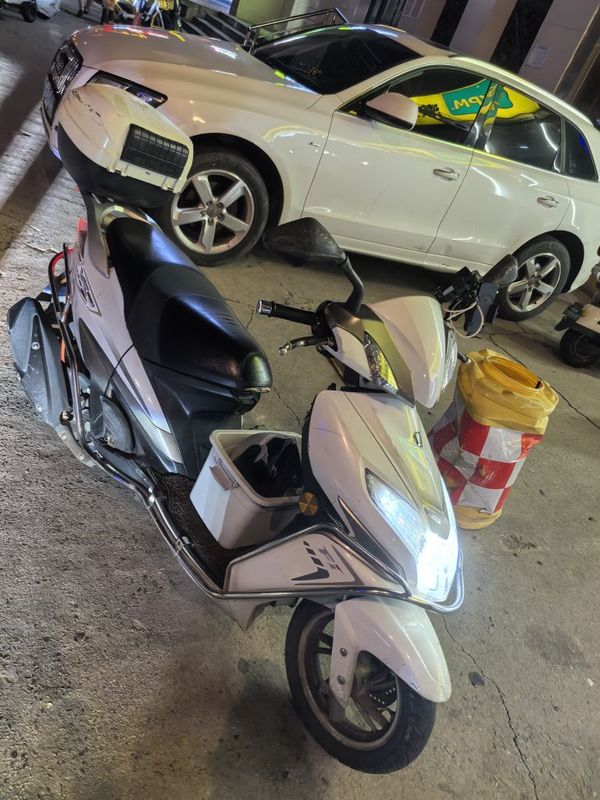 二手豪爵VR 150 E