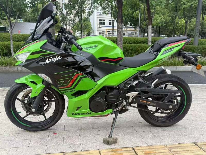 二手川崎Ninja 400