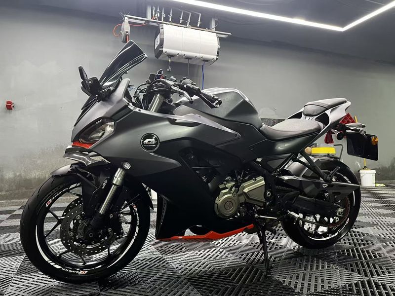 二手QJMOTOR赛350