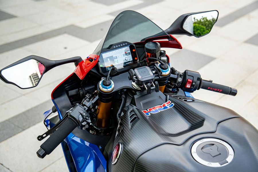 二手本田CBR 1000 RR-R