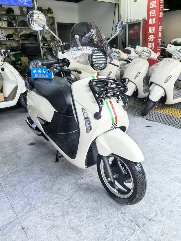 二手新大洲本田NS125LA