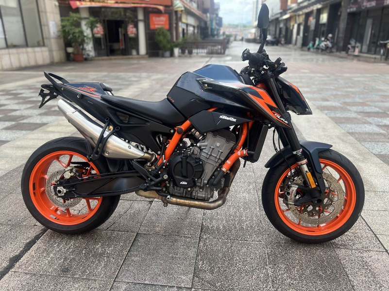 二手KTMR2R890 Duke