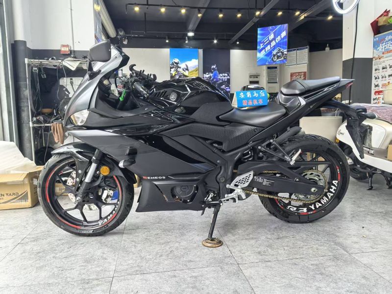 二手雅马哈YZF-R3