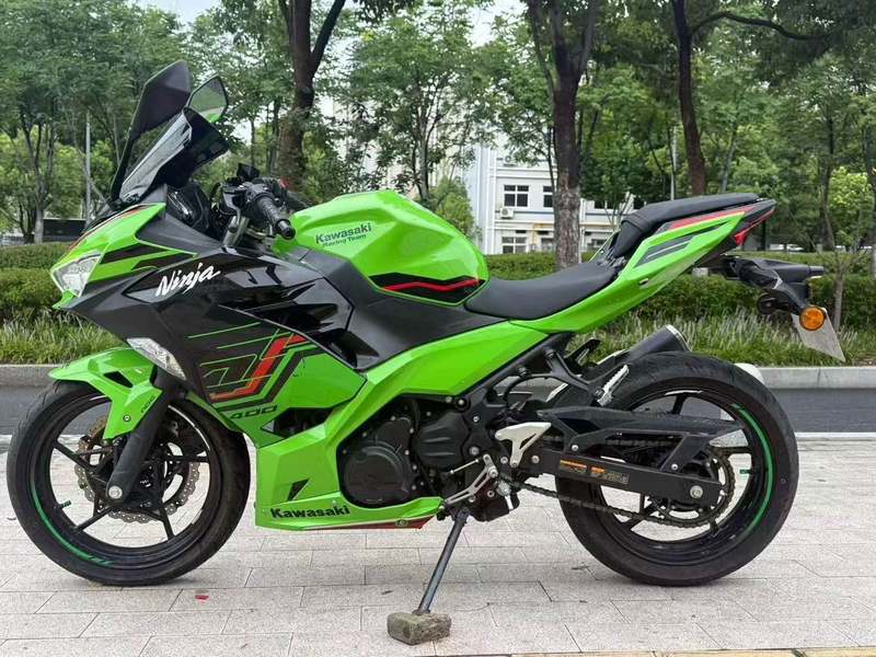 二手川崎Ninja 400