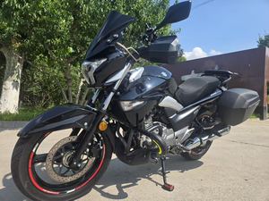 二手豪爵铃木骊驰 GW250