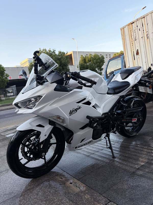 二手川崎Ninja 400