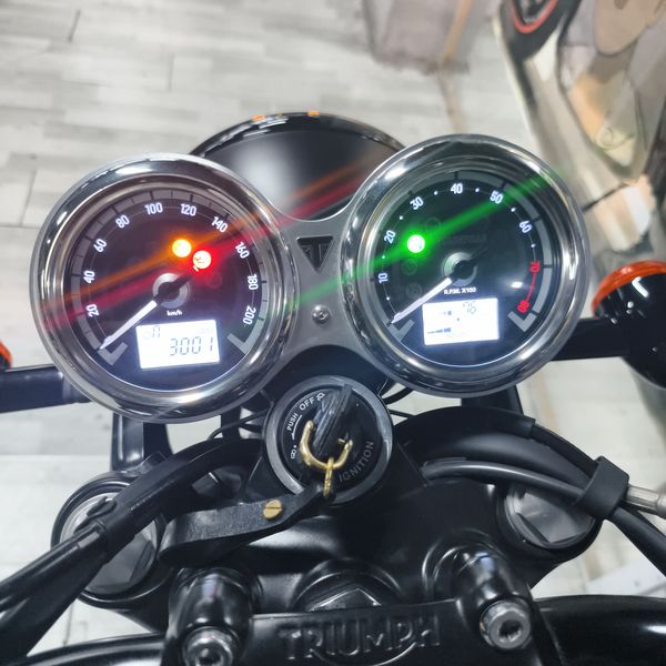 二手凯旋Bonneville T120