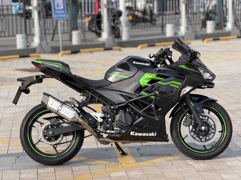 二手川崎Ninja 400