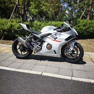 二手张雪机车500RR