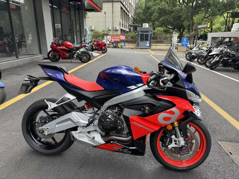 二手阿普利亚RS 660 