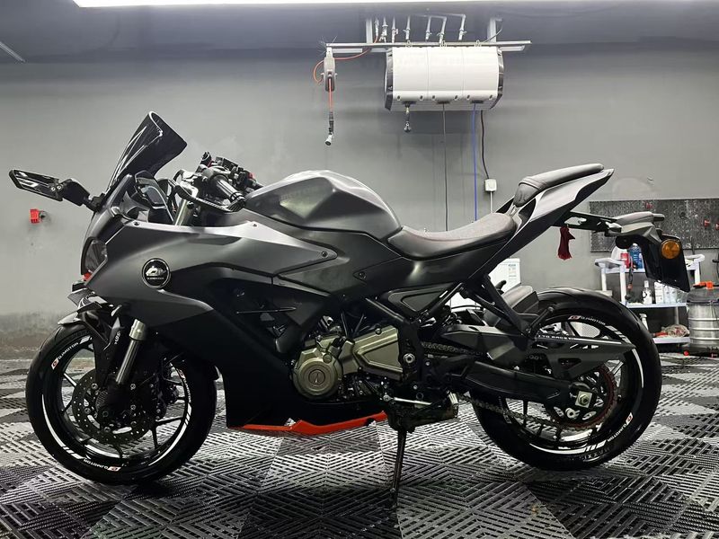 二手QJMOTOR赛350