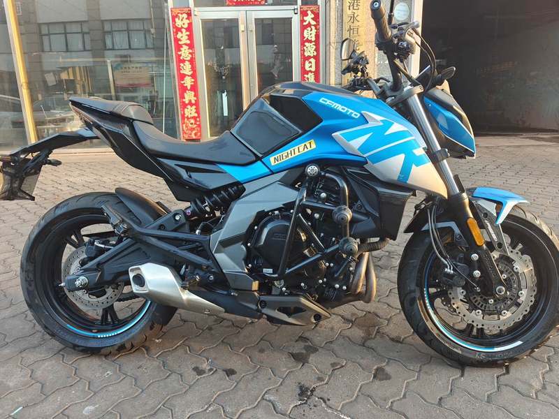 二手春风400NK