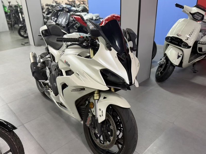 二手QJMOTOR赛600