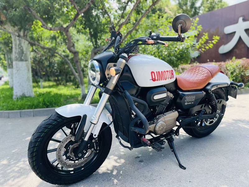 二手QJMOTOR闪300