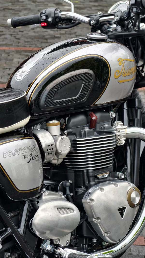 二手凯旋Bonneville T120