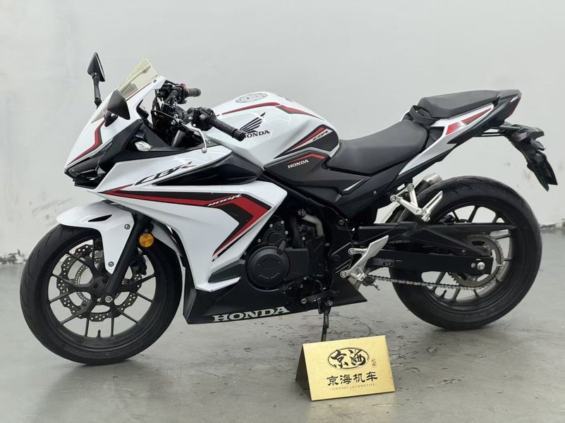 二手本田CBR400R