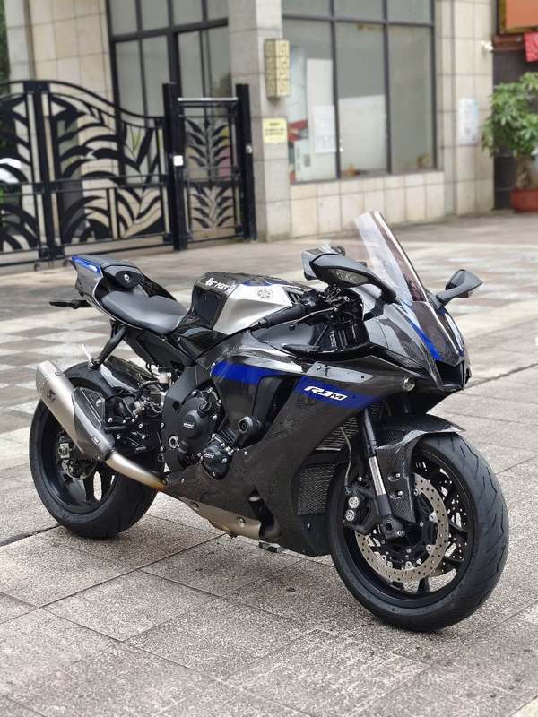 二手雅马哈YZF-R1