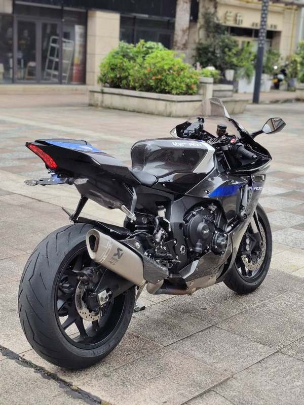 二手雅马哈YZF-R1